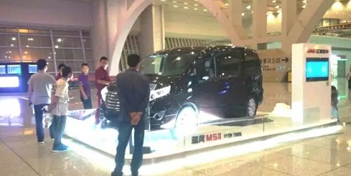豪任性！江淮汽車包了大半年展位做高鐵廣告！