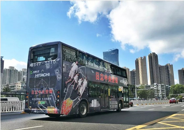 天哪!坐著幾百萬的車逛深圳，想都不敢想!