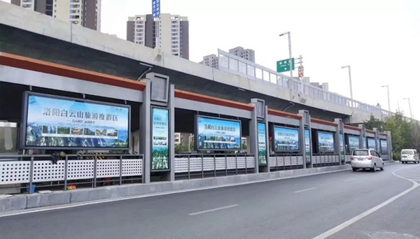 鄭州BRT公交車站臺廣告，展現(xiàn)城市魅力的象征