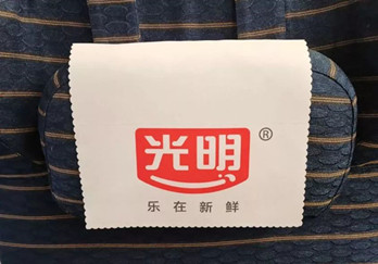 光明乳業(yè)登陸高鐵廣告，溫暖團(tuán)圓歸家路
