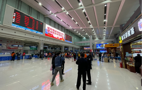 遵義機(jī)場(chǎng)廣告價(jià)格多少錢(qián)？貴州遵義茅臺(tái)機(jī)場(chǎng)安檢候機(jī)廣告牌位置？
