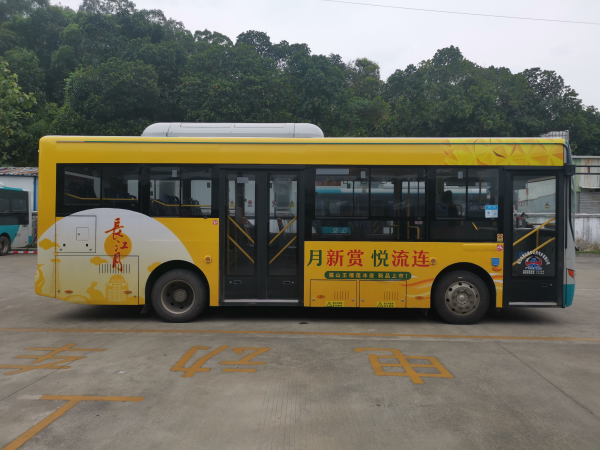 陽江公交廣告價(jià)格多少錢？陽江巴士車身廣告外車身貼紙線路優(yōu)勢
