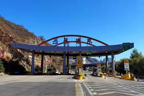 承德高速收費(fèi)站廣告價(jià)格多少錢？承德高速收費(fèi)站廣告站點(diǎn)位置？