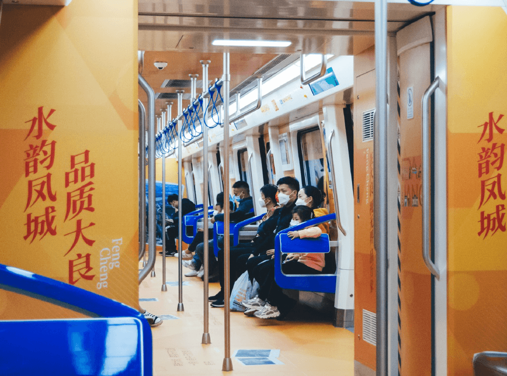 佛山地鐵3號線廣告價格多少錢？佛山地鐵廣告大良政務特色案例圖