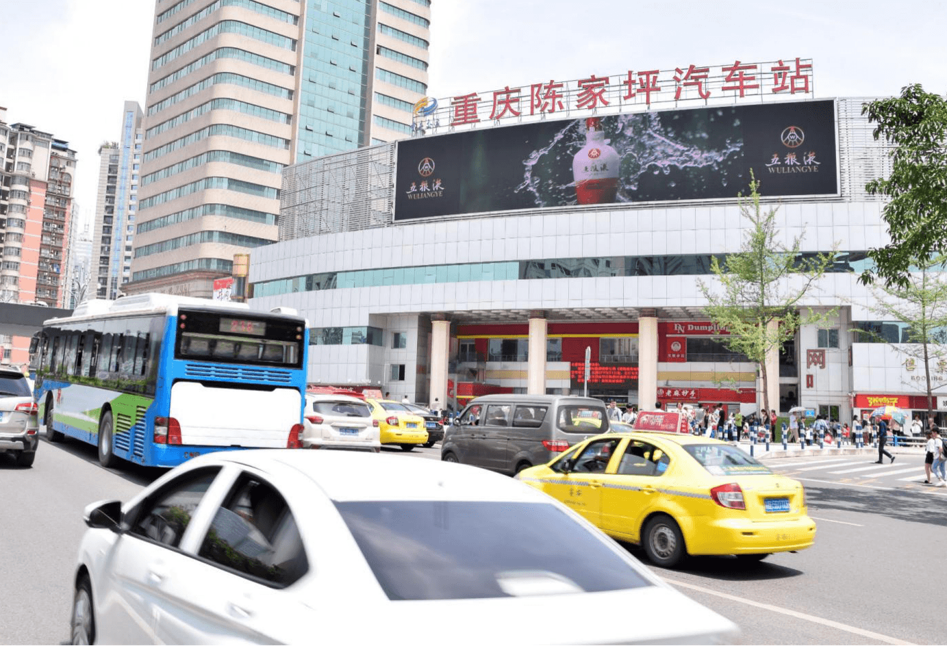 重慶LED大屏廣告價格收費多少錢？重慶九龍坡LED大屏廣告