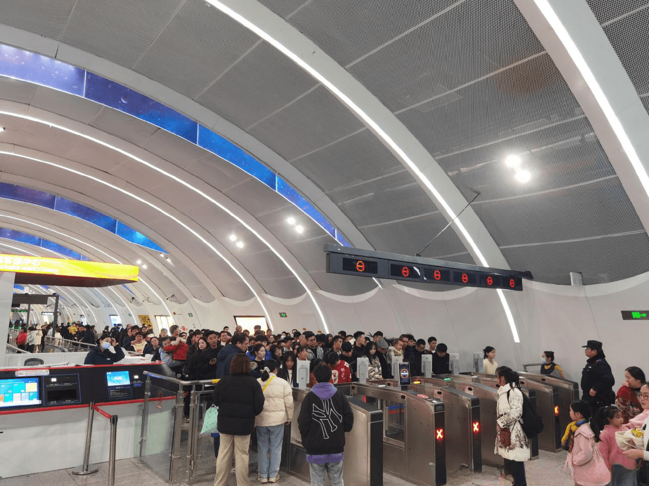 貴陽地鐵3號線廣告價格收費多少錢，貴陽地鐵廣告3號線有哪些？