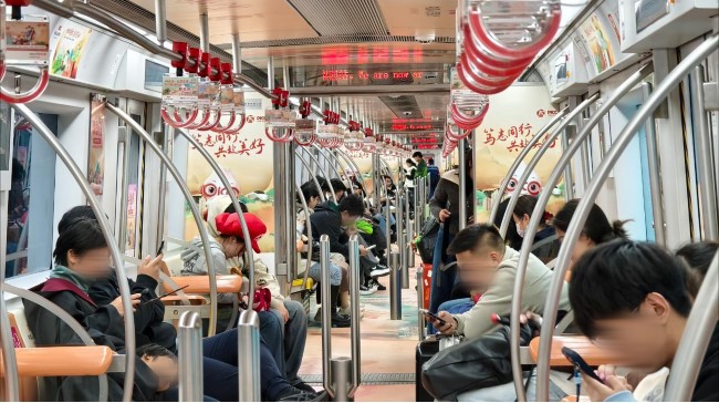 北京地鐵1號(hào)線內(nèi)外包車廣告投放，北京地鐵車廂貼廣告價(jià)格