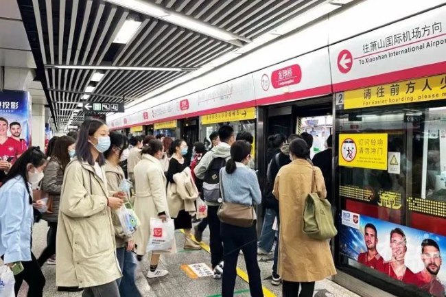 杭州地鐵有哪些廣告位？刊例價(jià)分別是多少？哪家廣告公司負(fù)責(zé)發(fā)布廣告？
