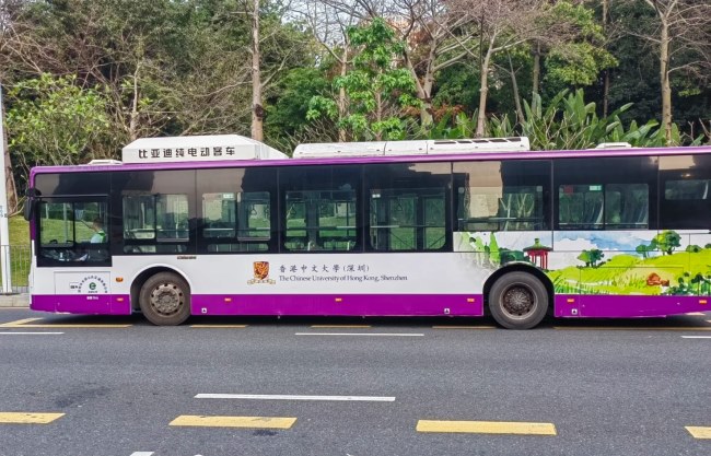 深圳公交外車身貼廣告投放，深圳公交車巴士彩繪廣告價(jià)格