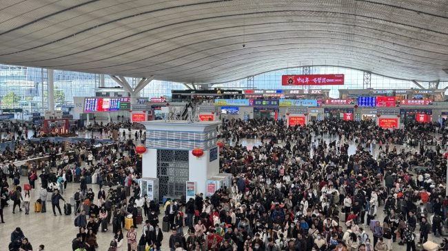 深圳北站廣告代理公司有哪幾家？選擇哪家公司發(fā)布廣告比較專業(yè)？
