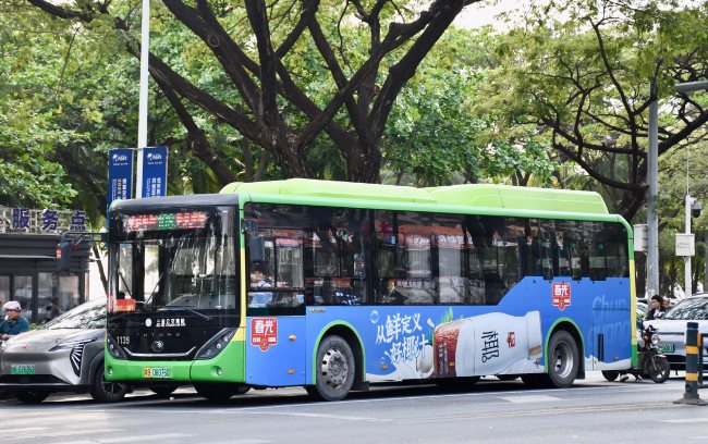 三亞公交車身三側外車貼廣告投放，三亞公交巴士廣告價格
